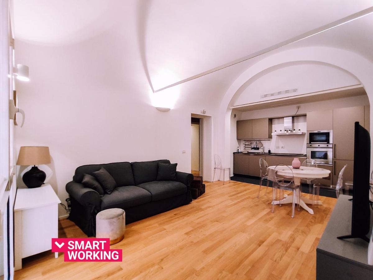 Appartamento Elegante Alle Due Torri By Wonderful Italy 볼로냐 외부 사진